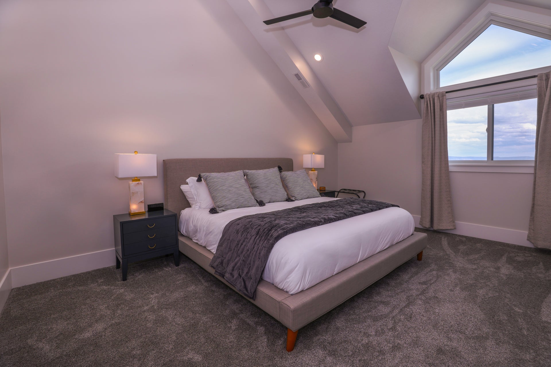The Coconut Delight Room